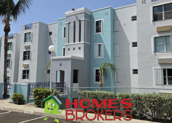 CM_Photogrid_1771951650875